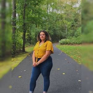 Meet your Posher, Jennie